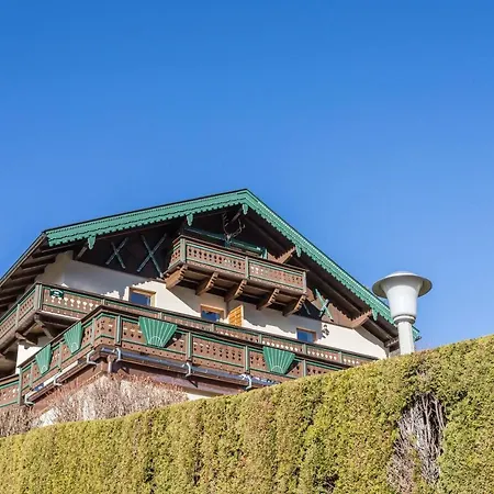 Bernstein アパート *